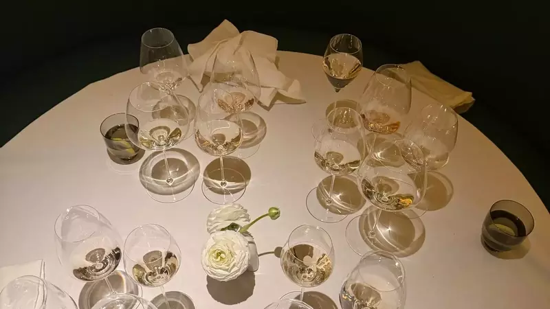 A Culinary Voyage: The Four Seasons Yacht Experience