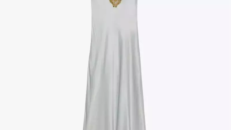 Embrace Summer Romance: A Guide to Dreamy and Feminine Styles
