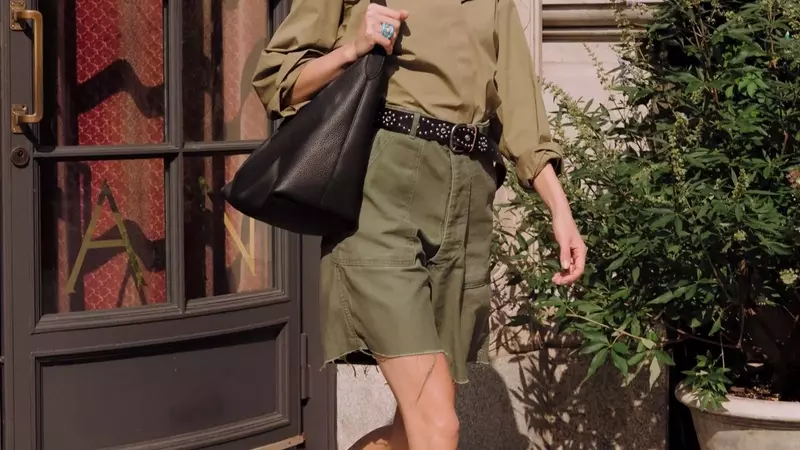 Celebrity Short Styles: A Summer Fashion Guide