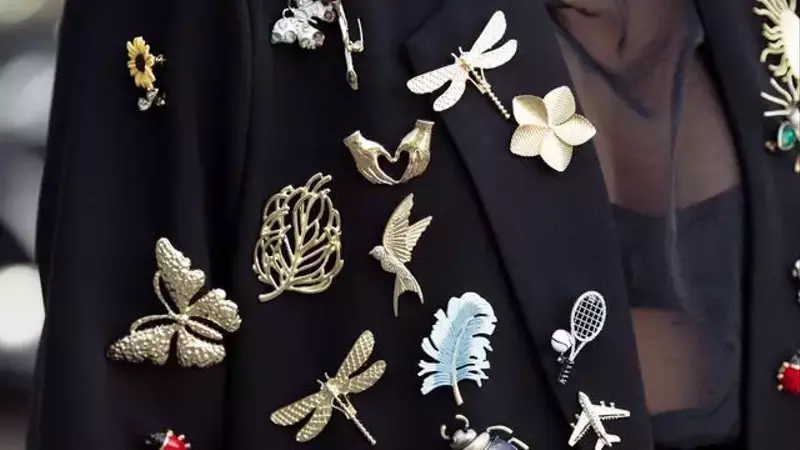 The Resurgence of Brooches: A Timeless Fashion Statement