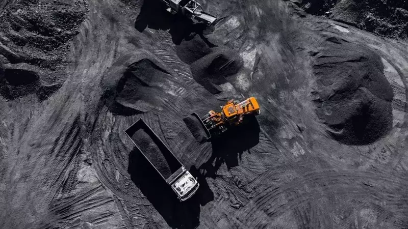 Bank of England Shifts Away from Coal Investments