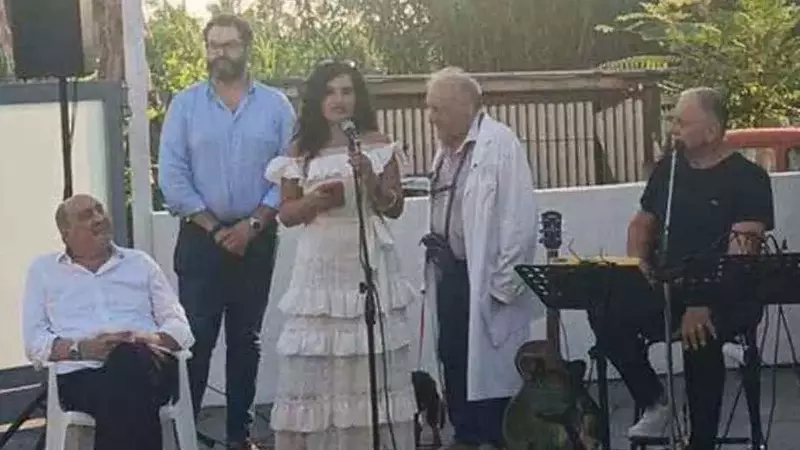 Pet Therapy a Villa Marinella: Enpa di Paola porta gioia e benessere agli anziani
