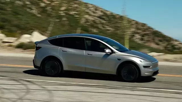 Tesla Introduces the Long-Awaited 2027 Model Y L, Offering Enhanced Space and Comfort