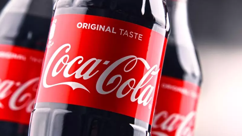 Il Mito della Coca-Cola: Tra Antichi Elisir e Strategie di Marketing