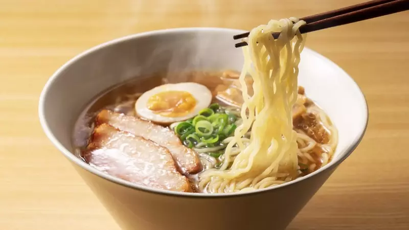 Avviso di richiamo per ramen congelato: stabilimento non autorizzato
