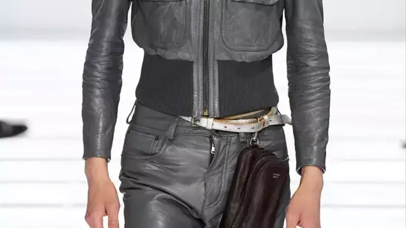 The Resurgence of the Belt Bag: A Chic and Practical Fashion Statement