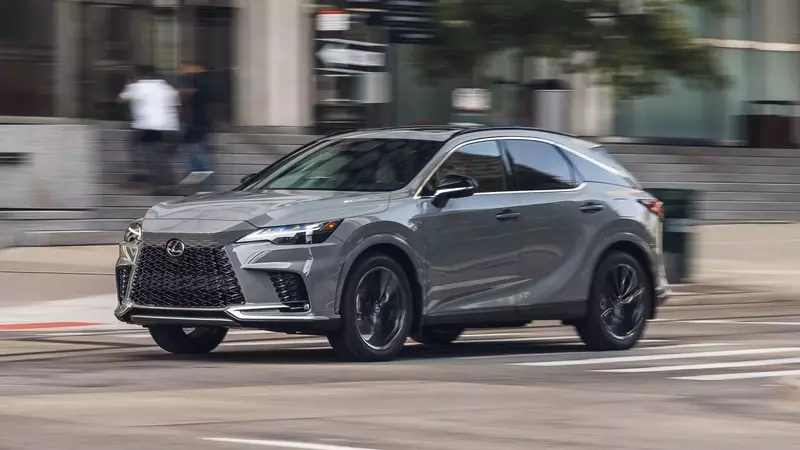 2026 Lexus RX 350h F Sport: A Serene Driving Experience