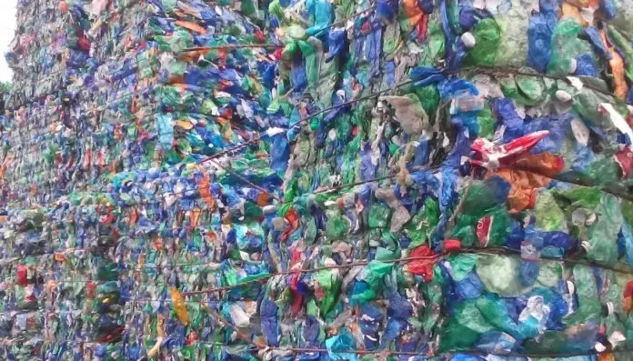Commissione Europea Aggiorna le FAQ sul Regolamento Imballaggi (PPWR)