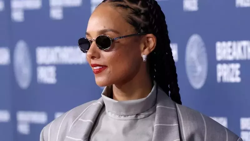 Music Industry Shifts: Alicia Keys Joins CAA; SONA Initiates Emerging Songwriter Award Nominations