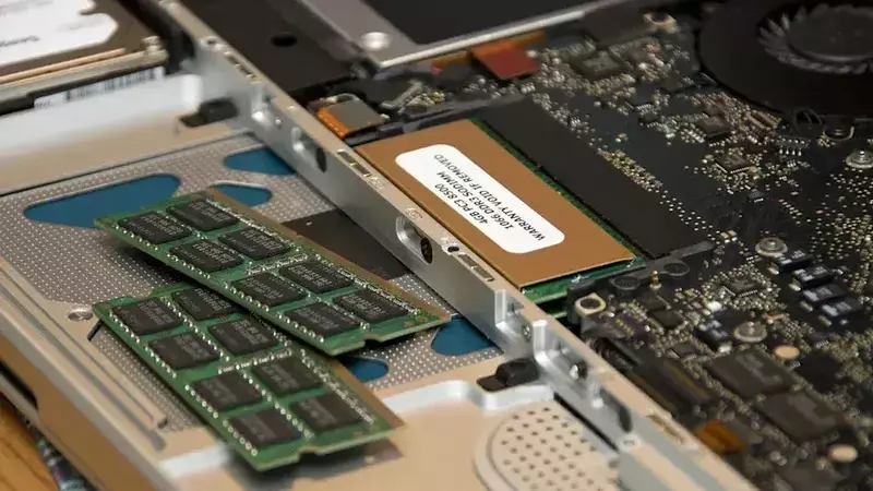 Memory and Storage Stocks Decline Amidst Market Correction