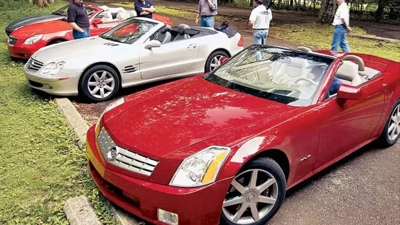 2004 Luxury Convertibles: A Retrospective Comparison