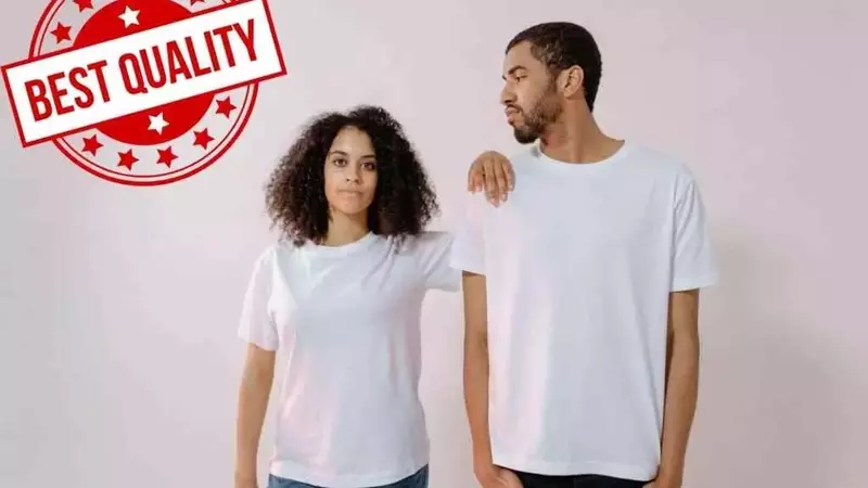 Test delle T-shirt Bianche: Qualità e Durata Oltre il Prezzo