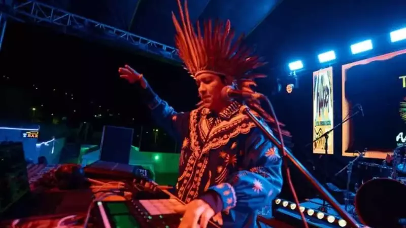 Eric Terena: L'Armonia dell'Amazzonia tra Elettronica e Canti Ancestrali
