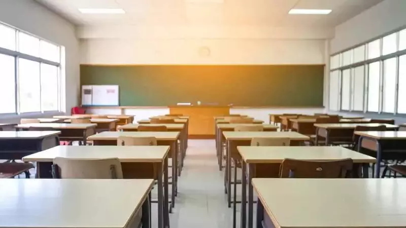 Emergenza Clima e Inadeguatezza Strutturale: Il Ritorno a Scuola in Sicilia Messo a Dura Prova