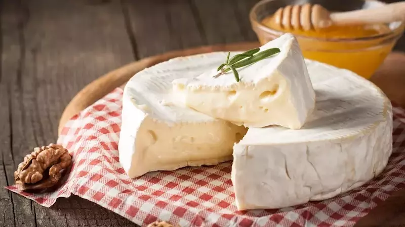 Nuovo Richiamo per Brie Tour de Marze a Causa di Listeria
