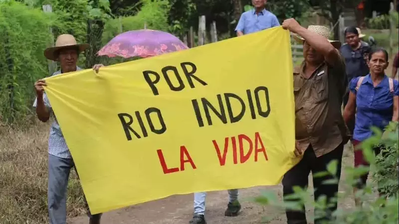 Il Sacrificio di Villaggi per Salvare il Canale di Panama: Un Dilemma Climatico e Umano