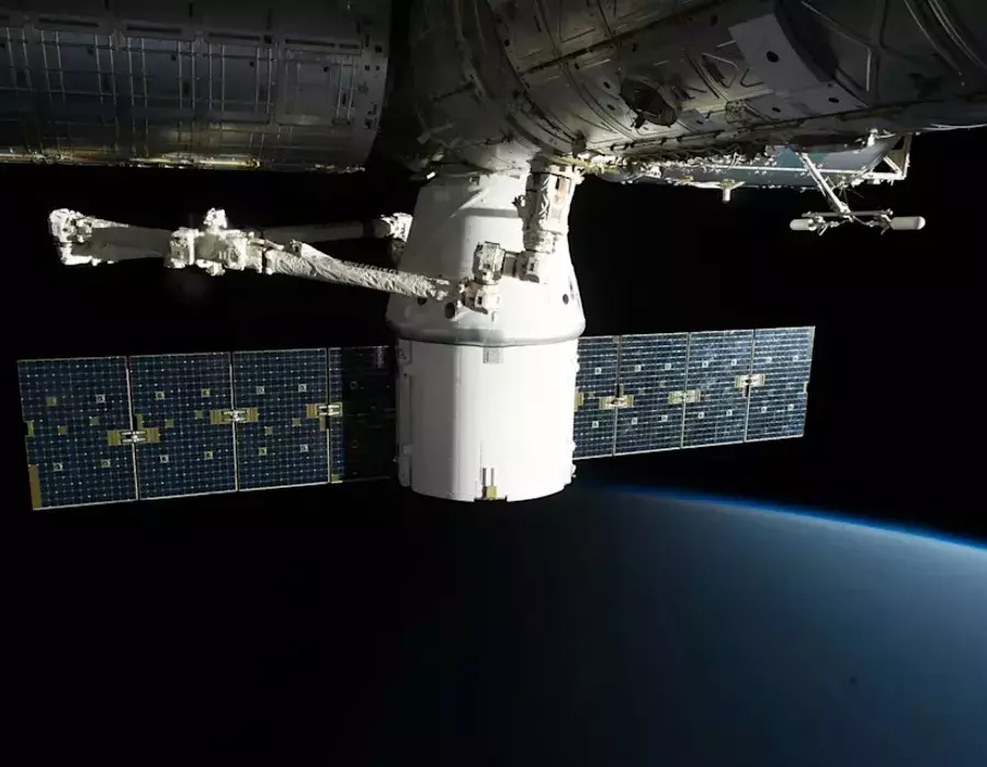 Jim Cramer Recommends Long-Term Investment in SpaceX